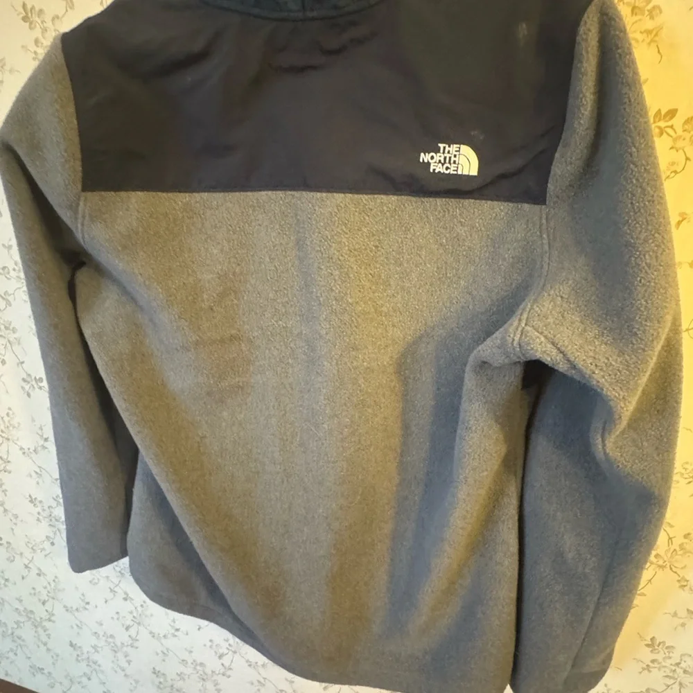 The North Face Navy and Gray Jacket - Picture 3 of 4